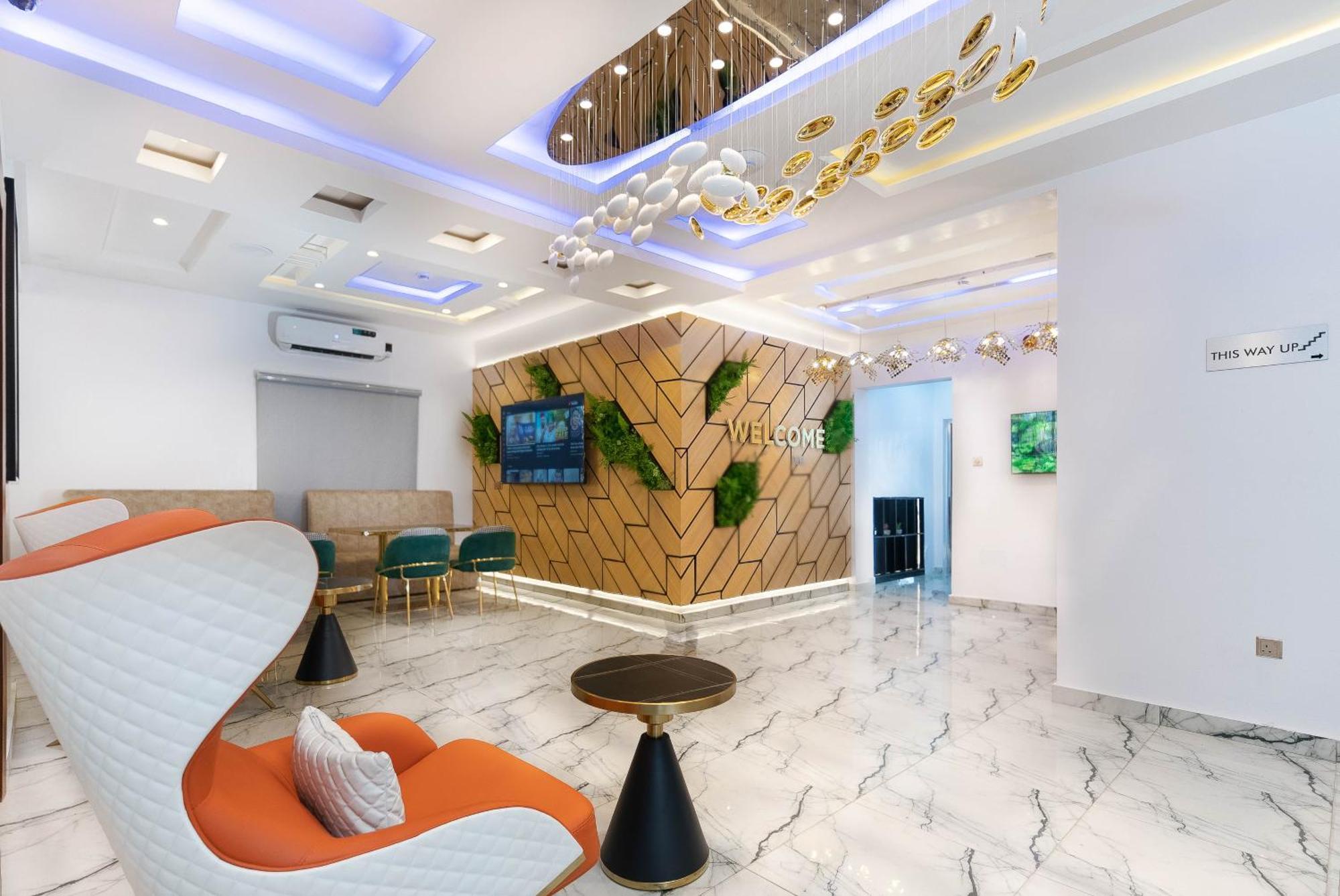God'S Touch Apartments Remi Fani Kayode Gra. Ikeja Buitenkant foto